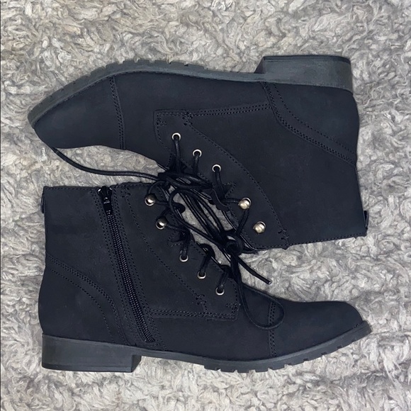 Madden Girl Shoes - NEW! Madden Girl Rangerrr Boots